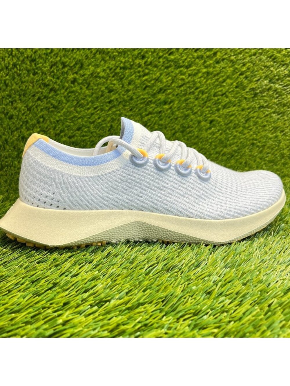 Allbirds Tree Dasher 2 Mens Size 8 Mens 9.5 White Beige Athletic Running Shoes